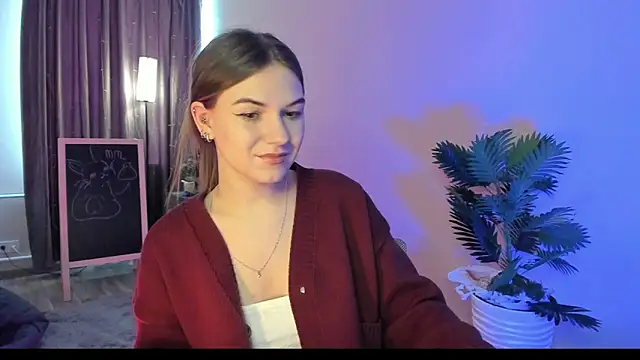 luna_lust_212 webcam