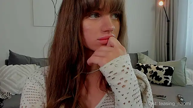 aesthetics__tease (F young) - sack finger