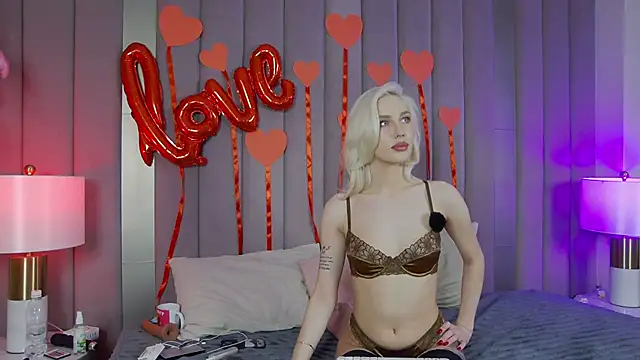 tiffanystein - TiffanyStein's free webcam