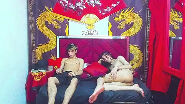Pride_couple webcam