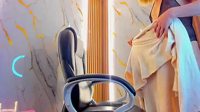 Marian_Cristal webcam