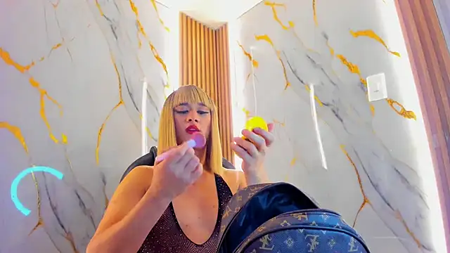 Marian_Cristal webcam