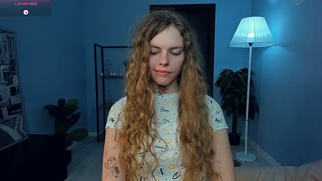 rayanenlia - RayaNenlia's free webcam - UK Sex Cams