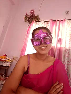 Webcam Model (thanusi_2) is live