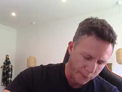 TroyDieselXXX webcam