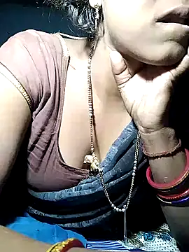 43-Aairah__6091 webcam