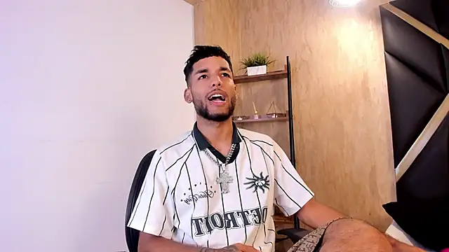 Thiagoferreti webcam