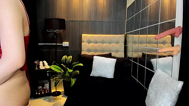 delightfulprincessts webcam