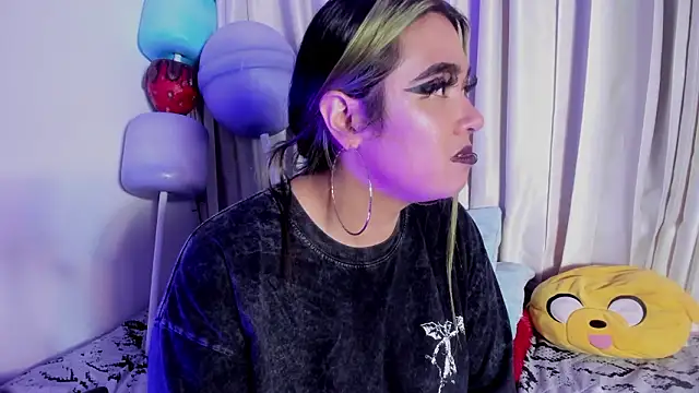 Lilith_Zenith_ webcam