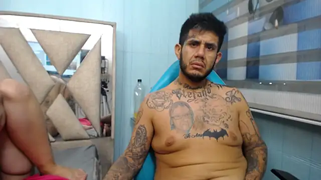 allison_max_tattoo webcam