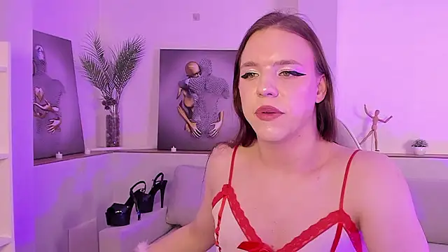 Live trans cam of Madison_dolly from  | Join my show!