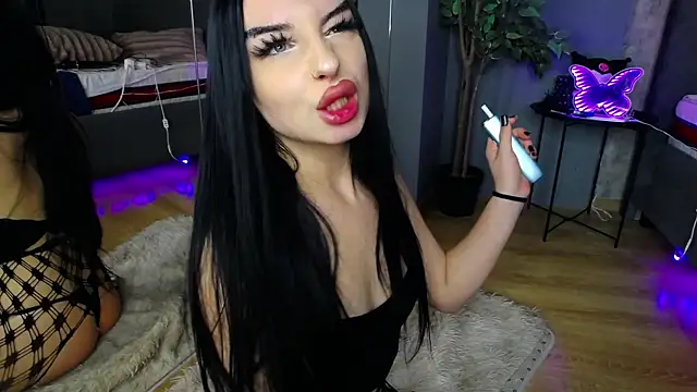 ScarlettJakobs webcam