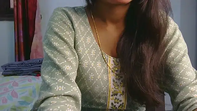 Aarti_misty71 webcam