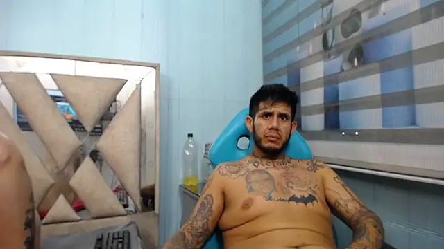 allison_max_tattoo webcam