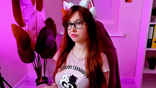 carolgiggly (F young) - Shake tits