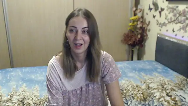 MirabelaSweet webcam