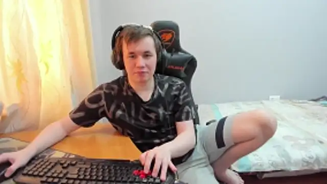 iliaskrislove webcam