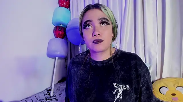 Lilith_Zenith_ webcam