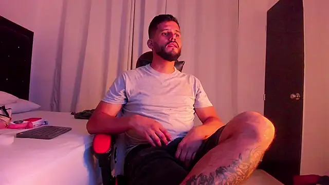 LucasBeaumont webcam