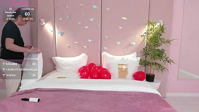 janicecollins - JaniceCollins's free webcam - UK Sex Cams