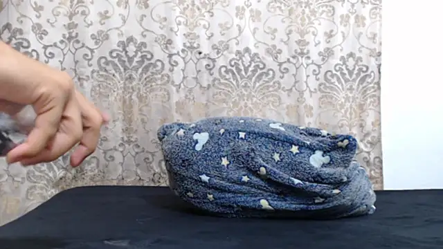 alejandra_c19c webcam