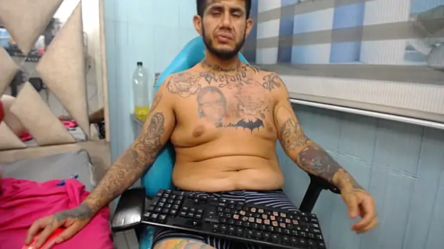 allison_max_tattoo webcam