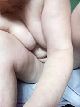 wendy_kristi (F milf) - Sguirt