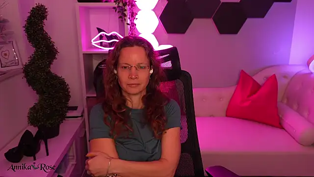 AnnikaRose webcam
