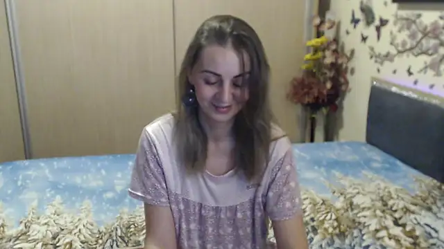 MirabelaSweet webcam