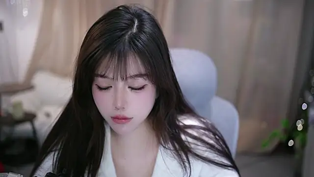 cecily (F young) - 长得像你理想型不