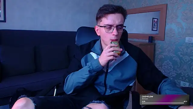 felixstarkk (M young) - Verbal Dom HUGE CUMSHOT ! Diamo !