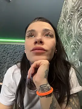 Queen_of_pain webcam