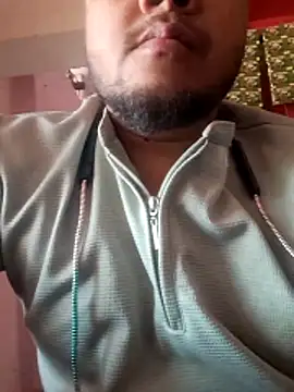 RaiStarrrr0-9 webcam