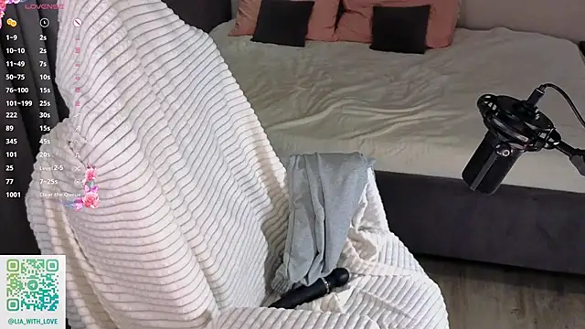 hollisbeckett - HollisBeckett's free webcam - UK Sex Cams