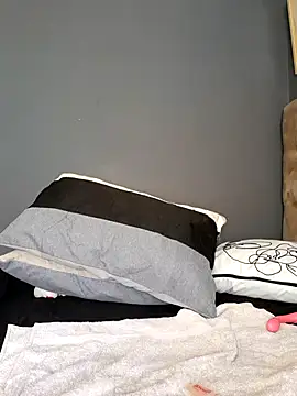 SWEETDOLLY29XX webcam