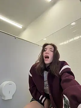 BallerinaCappuccino_ webcam