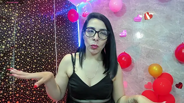 adellelennoxx webcam