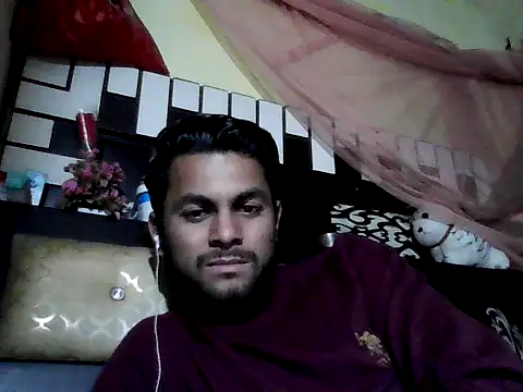 Stubborndesiboy webcam