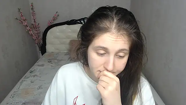 Holliy_Cooper webcam