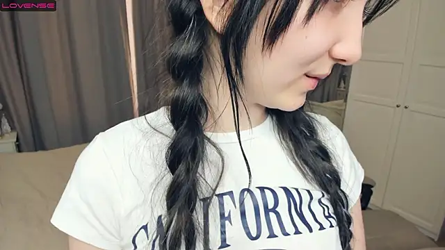 RoxanneComisky webcam