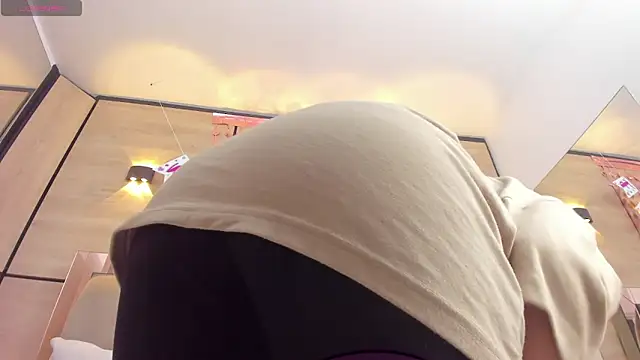 dorothy_vegga webcam