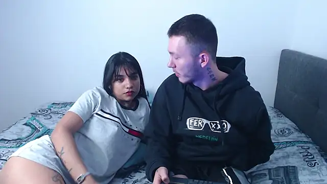 Ariana_Esteban07 webcam