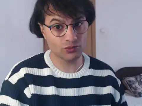 wildpussycat23 - Wildpussycat23's free webcam - UK Sex Cams