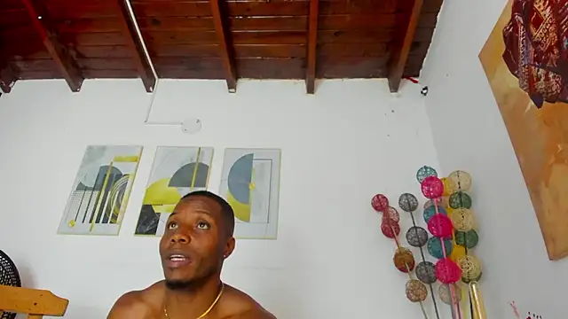 bigcock_latin1 (Ask my age) - objetivo