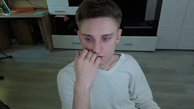 angryzan (M young) - #bisexuals #blondes #cam2cam #handjob #hd #middle-priced-privates #recordable-publics #russian #skinny #small-audience #spanking #top #white #young