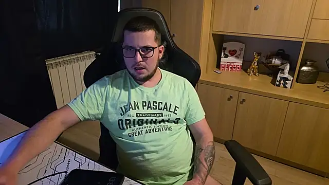 kevinnlovelly webcam