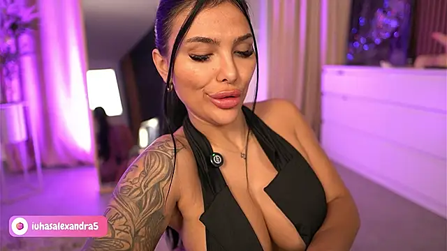 firesbomb777 (F young) - Sloppy blowjob