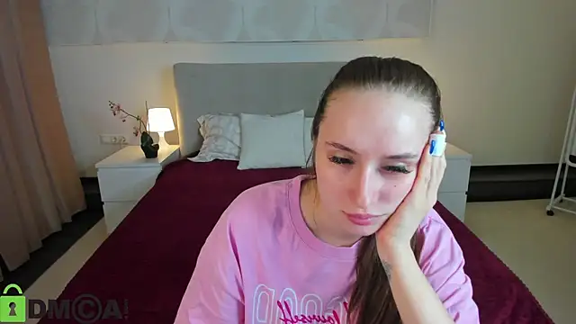 kira__sweet - Kira__Sweet's free webcam - UK Sex Cams