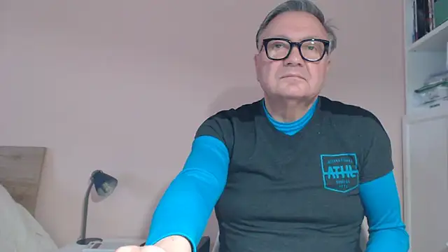 you6me (M grandpa) - Naked show cum