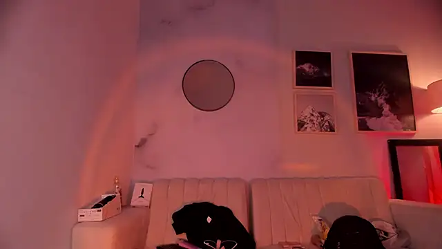 lara_madisson webcam